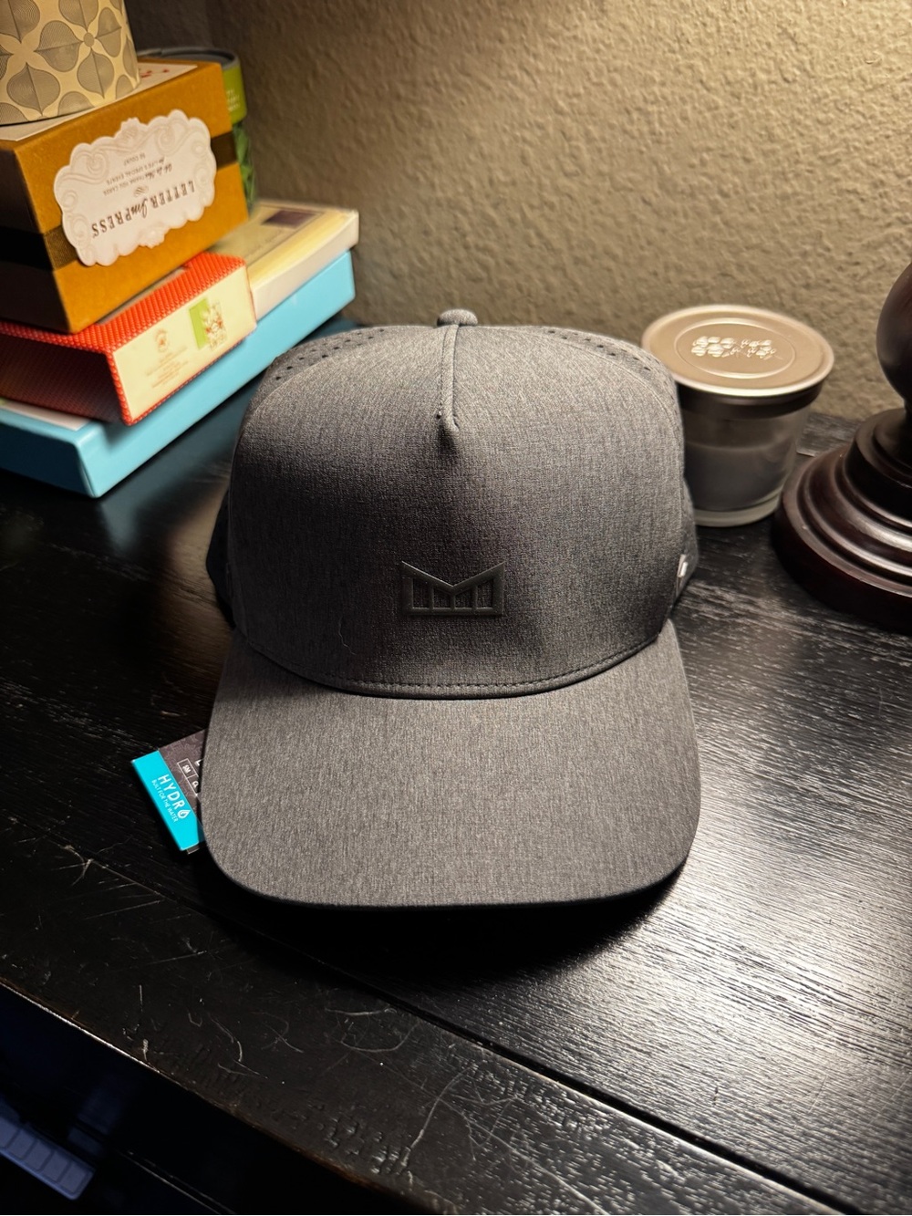 Melin Hydrolite XL Grey NWT